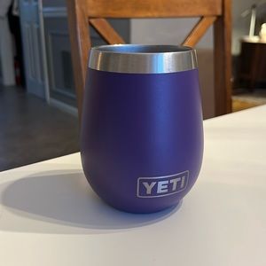 Like new Yeti wine tumbler. Deep purple color